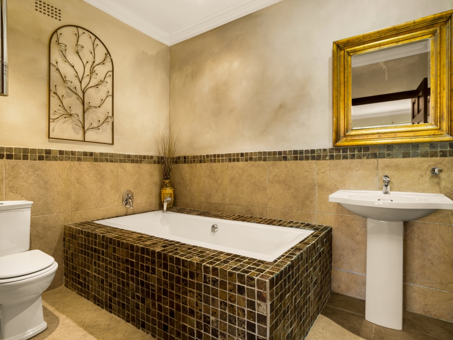 3 Bedroom Property for Sale in Belvidere Estate Western Cape